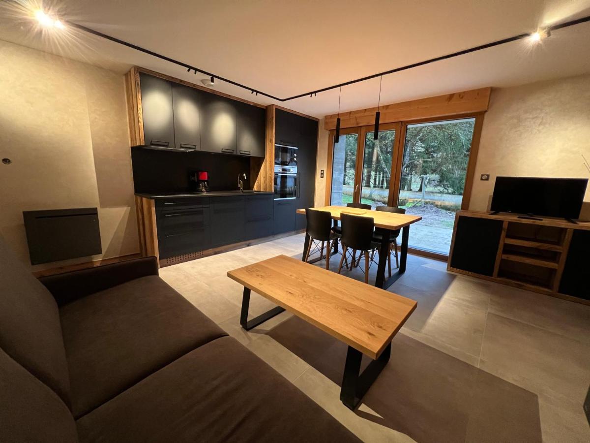Gite Roche Des Ducs Avec Piscine Toute L'Annee, Spa, Sauna, Hammam Rochesson Dış mekan fotoğraf